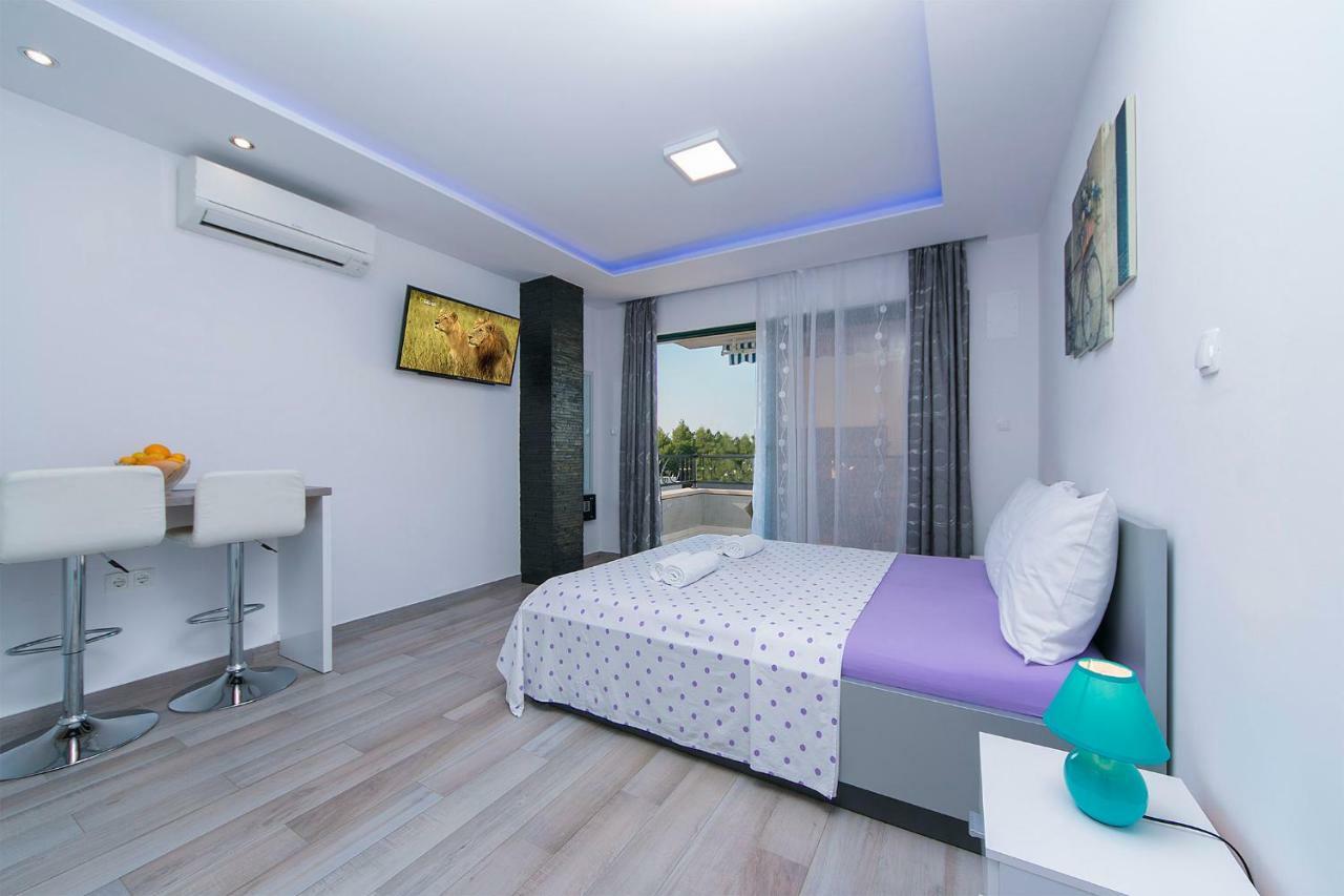 Roso Apartman *