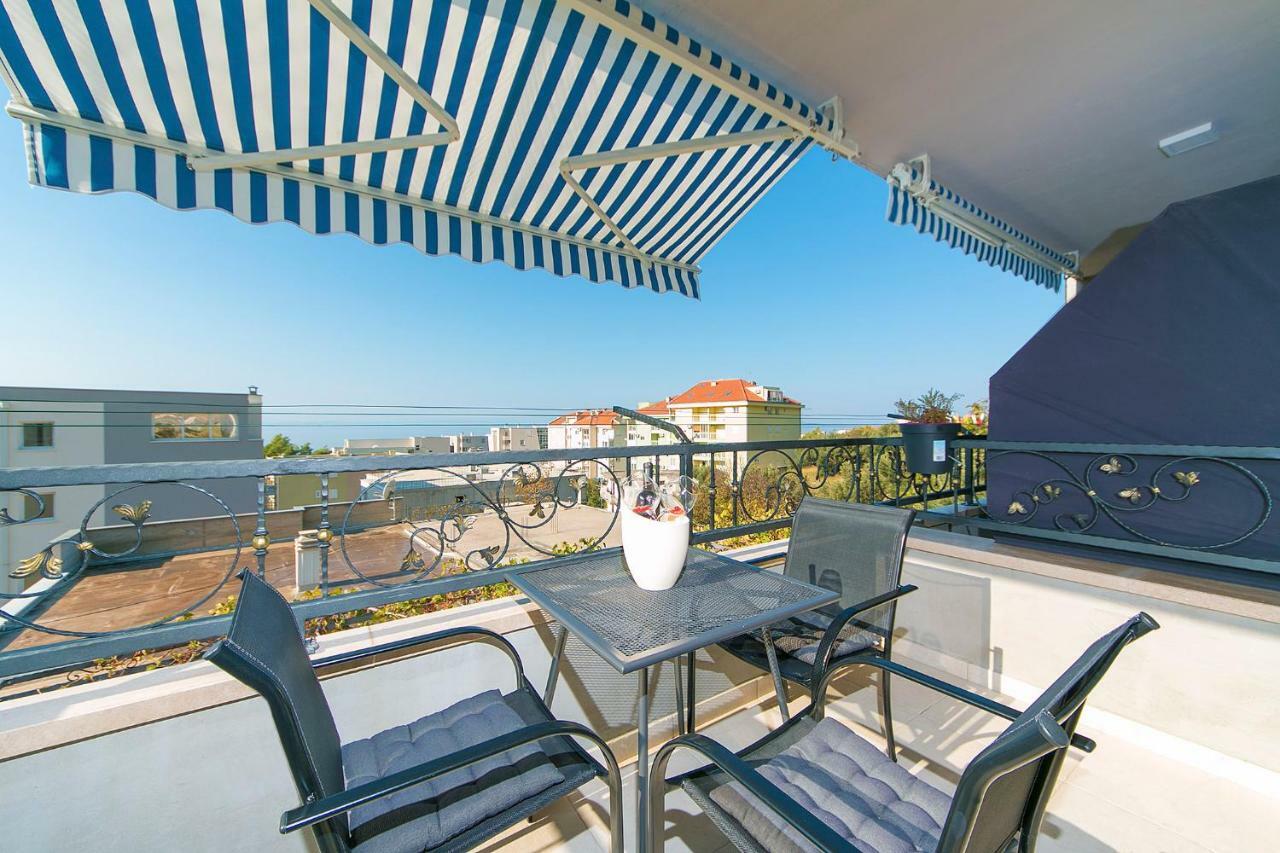 Apartma Roso