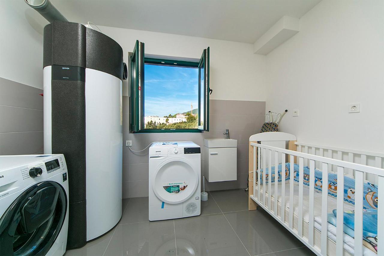 Apartma Roso